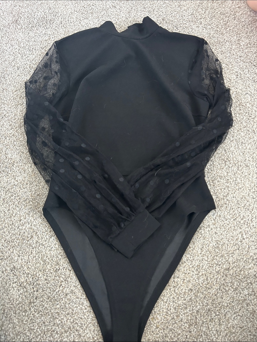 Boohoo Black Polka Dot Sheer Sleeve Bodysuit